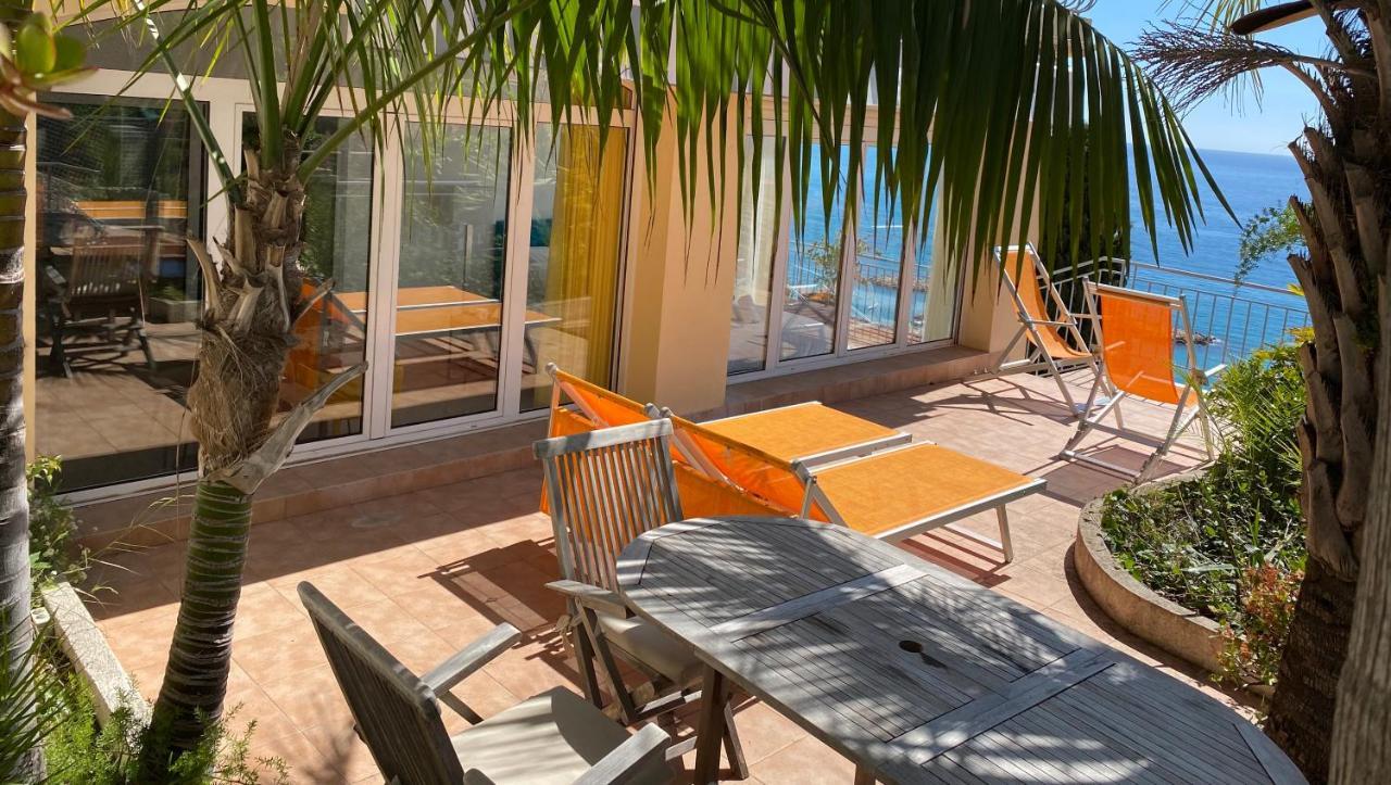 Villa L'Ensoleillee Vue Panoramique Mer, 250 M De La Plage Et Du Centre Ville Мантон Екстер'єр фото