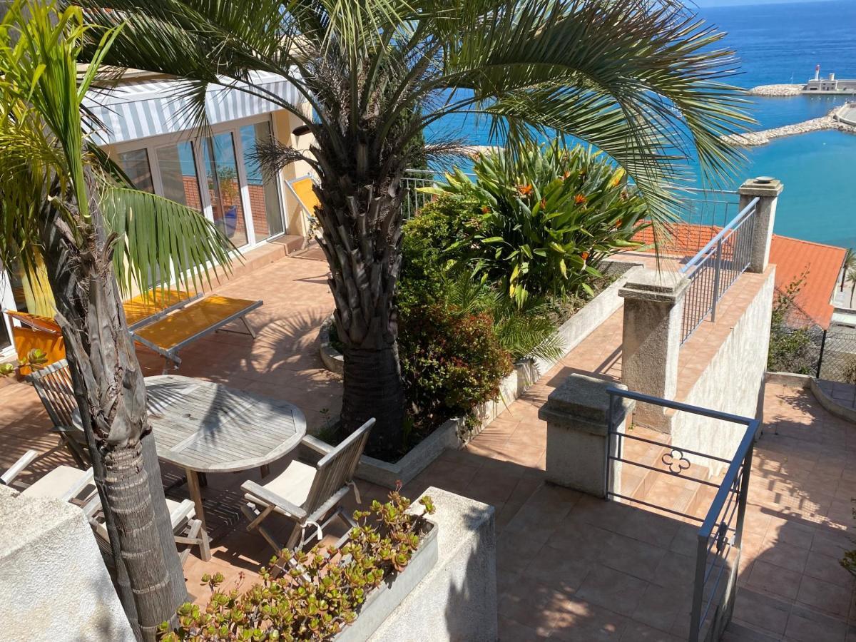 Villa L'Ensoleillee Vue Panoramique Mer, 250 M De La Plage Et Du Centre Ville Мантон Екстер'єр фото